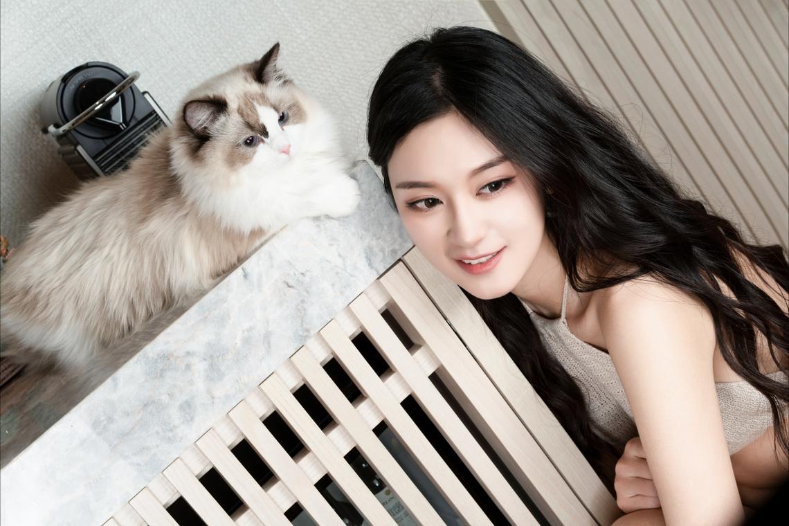 “锋刃-2025”国际狙击手射击竞赛进行“搭乘舟艇水上狙击”课目竞赛